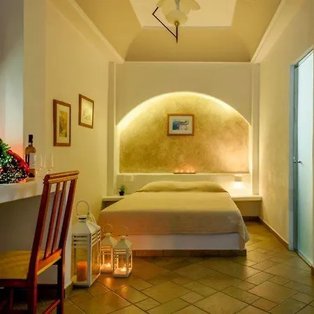 Hotel Anamnesis Luxury Fira (Santorini)