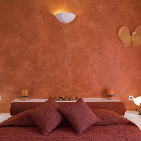 Anamnesis Luxury Hotel