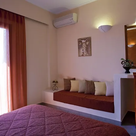 Hotel Anamnesis Luxury Fira (Santorini)